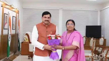 धार: खरमोर अभयारण्य का दायरा घटा, किसानों को बड़ी राहत, सावित्री ठाकुर की पहल रंग लाई