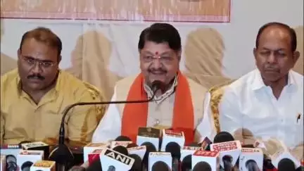 मल्हारगंज: महाराष्ट्र में हिंदी बोलने पर मारपीट के मामले में मंत्री कैलाश विजयवर्गीय ने कहा- यह बहुत ही संकीर्ण राजनीति है