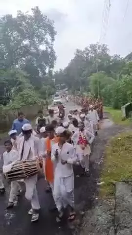 खालापूर: शहरातील स्वामी विवेकानंद विद्या मंदिरातील विद्यार्थ्यांचा आषाढी एकादशीनिमित्त दिंडी सोहळा पार पडला