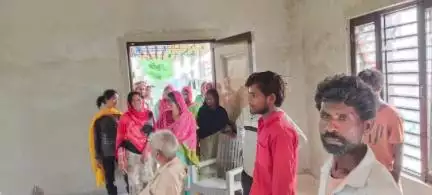 ਨਵਾਂਸ਼ਹਿਰ: ਨਵਾਂਸ਼ਹਿਰ ਦੇ ਪਿੰਡ ਮੱਲਪੁਰ ਅੜਕਾਂ ਵਿੱਚ ਇੱਕ ਬੱਚੇ ਦੀ ਮੌਤ ਦੂਜਾ ਗੰਭੀਰ