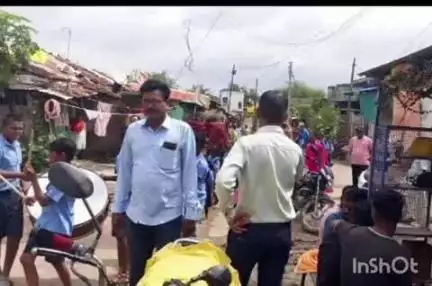 चिमूर: ग्रामपंचायत सावरी येथे वृक्षारोपण तथा वृक्ष दिंडी