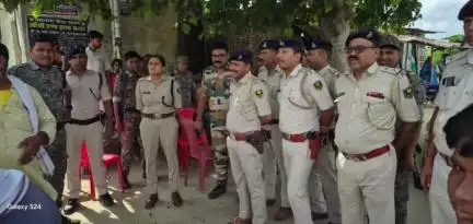 बिथान: बिथान प्रखंड क्षेत्र में मोहर्रम को लेकर अनुमंडल पुलिस पदाधिकारी ने विभिन्न अखाड़ों का निरीक्षण किया