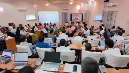 झाडोल: चिकित्सा एवं स्वास्थ्य विभाग की प्रमुख शासन सचिव गायत्री राठौड़ का उदयपुर दौरे का दूसरा दिन
