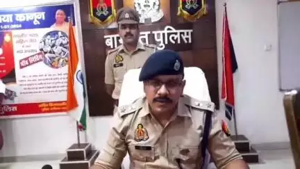 खेकड़ा: फखरपुर बाईपास से खेकड़ा निवासी अवैध विस्फोटक पदार्थ तस्करी के आरोपी को गिरफ्तार, 5 क्विंटल पटाखे व 10 KG बारूद बरामद