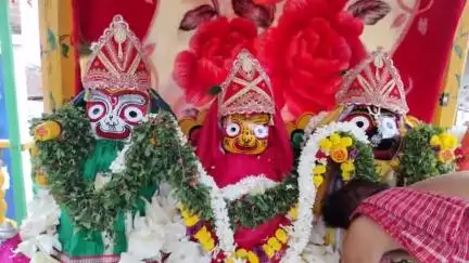 ରାୟଗଡା: ପଦ୍ମପୁର ରେ ବାହୁଡ଼ା ଯାତ୍ରା ଅନୁଷ୍ଠିତ ହଜାର ହଜାର ଭକ୍ତ ଙ୍କ ସମାଗମ ସୁରକ୍ଷା ବ୍ୟବସ୍ଥା