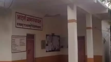 कळमनूरी: आखाडा बाळापूर येथील ग्रामपंचायत कार्यालयातील कोंडवाड्याच्या जागेवर अतिक्रमण