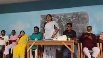 স্বরূপনগর: একুশে জুলাইকে সামনে নিয়ে প্রস্তুতি সভা স্বরূপনগরে- উপস্থিত বিধায়ক