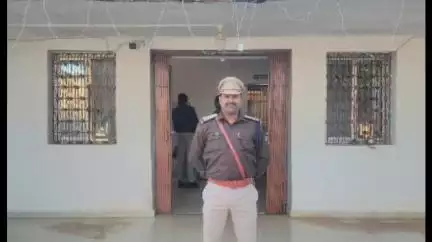 देवसर: कुंदवार चौकी प्रभारी का तबादला, पुलिस अधीक्षक ने किया लाइन अटैच