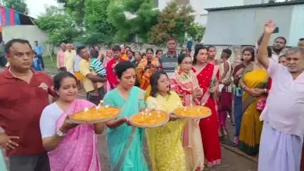 তেহট্ট ২: বার্নিয়ায় উল্টো রথে জমে উঠল ভক্তদের ভিড়, উল্টো রথের সূচনা করলেন সাংসদ ও জেলা পরিষদের সভাধিপতি