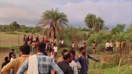 टेहरोली: बंगरा बंगरी के उफनाते नाले में डूबा परिवार का इकलौता वारिस, परिजनों में मचा कोहराम, खोजबीन जारी