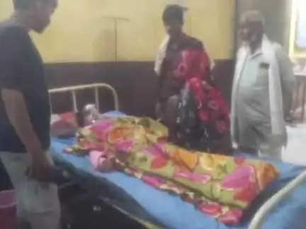 फतेहपुर: जहानाबाद के बंथरा में आकाशीय बिजली की चपेट में आकर किशोरी गंभीर रूप से झुलसी, अस्पताल में भर्ती