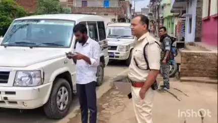 चतरा: चतरा में मुहर्रम त्यौहार शांतिपूर्ण मनाने के लिए ड्रोन कैमरे से छतों की निगरानी की गई