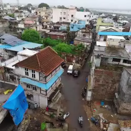 ભરૂચ: SOGએ મહોરમ તહેવાર નિમિતે તાજીયા રૂટ વિસ્તારમાં ધાબા ચેકીંગ તથા પેટ્રોલીંગ દરમ્યાન જાહેરનામા ભંગના 20 ગુના દાખલ કર્યા