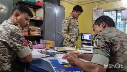 बड़ेराजपुर: कोपरा मुंडापारा में बाइक और बस के बीच हुए सड़क हादसे में घायल युवक की उपचार के दौरान हुई मौत, मृतक की संख्या हुई दो