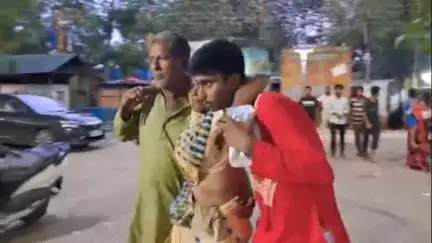 দিনহাটা ১: দিনহাটায় রথের চূড়া ভেঙে দুর্ঘটনা: বিদ্যুৎ দপ্তর জানাল, বৈদ্যুতিক তার নয়, JIO ফাইবার কেবলই কারণ