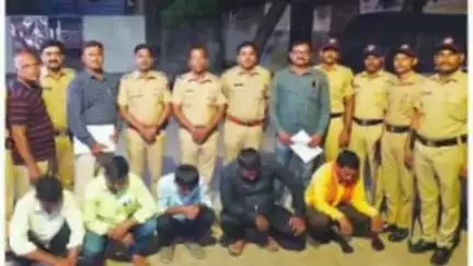 गंगाखेड: न्यायालयात गैरहजर राहणाऱ्या आरोपींना गंगाखेड पोलिसांनी घेतले ताब्यात