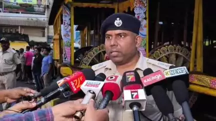 ବାରିପଦା ମ୍ୟୁନିସିପାଲଟି: ୨ୟ ଶ୍ରୀକ୍ଷେତ୍ର ବାରିପଦାର ପହଣ୍ଡି ଓ ବାହୁଡ଼ା ଯାତ୍ରା ସୁରକ୍ଷା ବ୍ୟବସ୍ଥା ପାଇଁ ବଡବଜାର ଠାରେ ଏସପି ଦେଲେ ପ୍ରତିକ୍ରିୟା