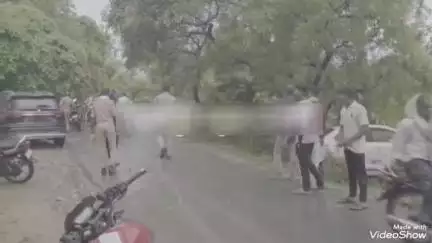 मिर्ज़ापुर: अष्टभुजा पहाड़ पर डाक बंगले के पास दो वाहनों की आमने-सामने टक्कर में एक बालिका घायल