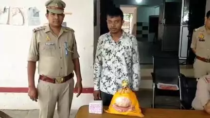 शामली: सिक्का गांव निवासी युवक को पुलिस ने 24 पाउच अवैध देशी शराब के साथ किया गिरफ्तार, मुकदमा दर्ज