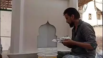 बीकानेर: डीडू सिपाहियों के मोहल्ले में सैकड़ों साल से बनाया जा रहा मिट्टी का ताजिया, 300 से ज्यादा वर्ष पुरानी परंपरा