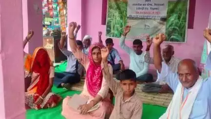 चिड़ावा: लाल चौक धरने को 551वें दिन हुए पूरे, किसान नहर की मांग को लेकर आंदोलनरत हैं