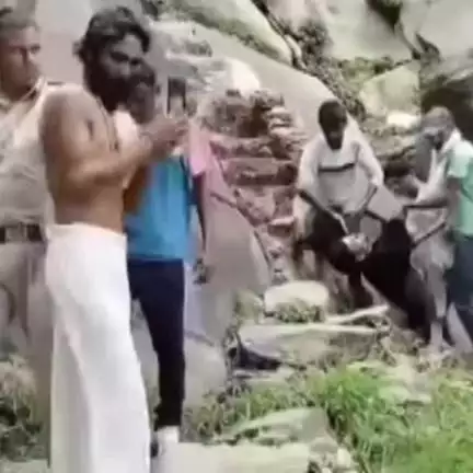 राजगढ़: पाराशर धाम में सेल्फी लेते समय युवक का पैर फिसलने से पहाड़ से गिरकर हुई मौत, मेमेरे भाई के साथ आया था घूमने