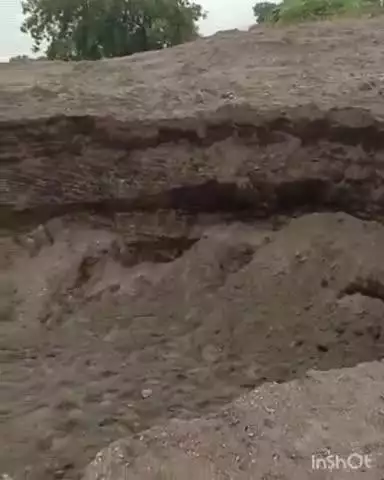 भातकुली: *पोहरा पूर्णा येथून वाळूचा अवैध उपसा*