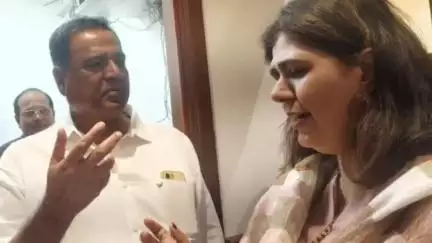 अंबड: माजी आमदार समन्वय समिती महाराष्ट्र राज्य उपाध्यक्ष मा विलास बापू खरात यांनी घेतली अध्यक्ष गव्हाने व जालना जिल्हा पालक मं