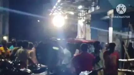 ডায়মন্ডহারবার ১: বুনো হাটের কাছে বাইক নিয়ন্ত্রণ  হারিয়ে এক যুবক গুরুতর যখম হয় ডায়মন্ড হারবার হাসপাতালে ভর্তি