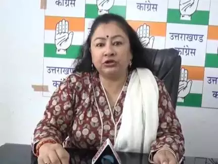 देहरादून: कांग्रेस प्रवक्ता गरिमा दसौनी ने शिक्षा व्यवस्था पर सवाल उठाए, कहा- प्रदेश में सरकारी स्कूल ज्यादा और छात्र कम