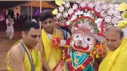 नीमच नगर: नीमच में निकली श्री जगन्नाथ की भव्य रथयात्रा, हरिनाम संकीर्तन और छप्पन भोग रहे आकर्षण का केंद्र