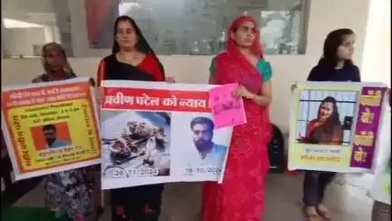 देवास: बरोठा थाना क्षेत्र में युवक की मौत, परिजन पौरुष संस्था के साथ पुलिस अधीक्षक कार्यालय पहुंचे