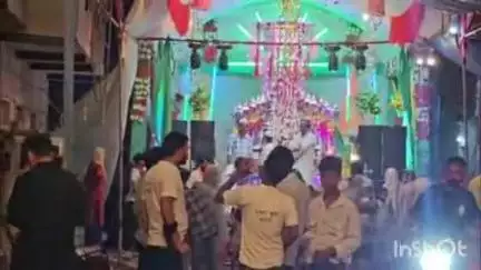 डबरा शहर में भ्रमण कर निकले ताजिए इमाम बाड़े पर हुए एकत्रित, पुलिस प्रशासन रहा अलर्ट