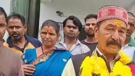 रुद्रप्रयाग: राज्य आंदोलनकारी ने सेटिंग गेटिंग की गणित समझने के लिए भरा पर्चा, चोपता वार्ड पर ठोकी चुनावी ताल