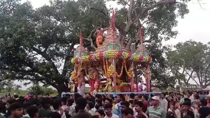 বলরামপুর: বলরামপুরের উল্টো রথে হাজার হাজার শ্রদ্ধালুদের ভিড় জমলো