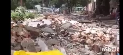 बलिया: रेलवे प्रशासन द्वारा उत्तरी साइड महुआ मोड़ में दुकानें उजाड़े जाने पर समाजसेवी लक्ष्मण ने दी चेतावनी
