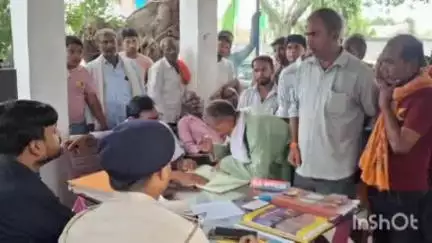 गोपालगंज: जादोपुर थाना परिसर में जनता दरबार, सीओ ने भूमि विवाद के 6 मामलों का किया निपटारा