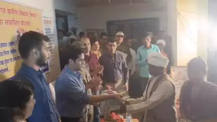 परसवाड़ा: नक्सल प्रभावित जैतपुरी में जन समस्या निवारण शिविर, बैगा किसानों को रागी बीज मिला, आईजी, कलेक्टर सहित अन्य उपस्थित