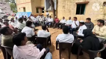 జులై 8వ తేదీన డాక్టర్ వైయస్ రాజశేఖర్ రెడ్డి జయంతి సందర్భంగా కార్యక్రమాల గురించి హిందూపురంలో వైసీపీ శ్రేణుల సమావేశం