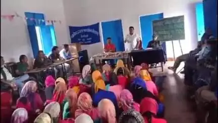 पाटी: राजकीय उच्चतर माध्यमिक विद्यालय निलौटी को इंटर कॉलेज पाटी में सम्मिलित किए जाने पर ग्रामीणों ने किया विरोध