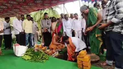 పామర్రులో అన్నా క్యాంటిన్ కు శంకుస్థాపన చేసిన ఎమ్మెల్యే