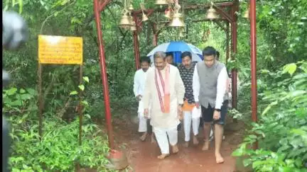 ପଟ୍ଟାଙ୍ଗୀ: ଦାମନଯୋଡି ସ୍ଥିତ ମାଁ କଣ୍ଟା ବାଉଁଶୁଣୀ ମନ୍ଦିର ପରିଦର୍ଶନ କଲେ କେନ୍ଦ୍ର ଶିକ୍ଷା ମନ୍ତ୍ରୀ ଧର୍ମେନ୍ଦ୍ର ପ୍ରଧାନ