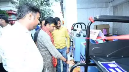 ଓରିଏଣ୍ଟ: ସହରରେ ଜୀବନଧାରା ଲୋକାର୍ପଣ କରିବା ସହ ବାହୁଡା଼ ଯାତ୍ରା ଉପଲକ୍ଷେ ଶ୍ରଦ୍ଧାଳୁଙ୍କୁ ପ୍ରସାଦ ବାଣ୍ଟିଲେ ଝାରସୁଗୁଡା ବିଧାୟକ