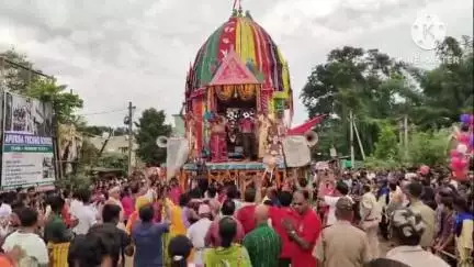 ବଡସାହି: ବେତନଟୀରେ ପ୍ରସିଦ୍ଧ ବାହୁଡା ଯାତ୍ରାରେ ହଜାର ହଜାର ଶ୍ରଦ୍ଧାଳୁଙ୍କ ସମାଗମ, ଭିଡ ଓ ଟ୍ରାଫିକ ନିୟନ୍ତ୍ରଣ ପାଇଁ ପୋଲିସ ମୁତୟନ