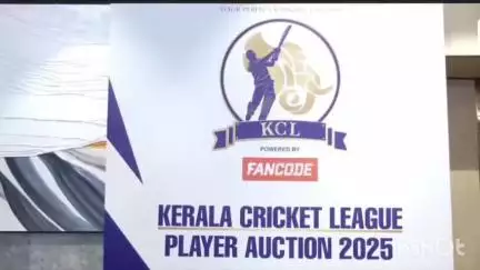 തിരുവനന്തപുരം: കേരള ക്രിക്കറ്റ് ലീഗ്, ഗ്രാൻഡ് ഹയാത്ത് ഹോട്ടലിൽ നടന്ന താരലേലം പൂർത്തിയായി