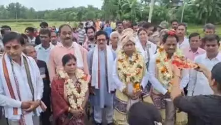 ଆନନ୍ଦପୁର: ବଞ୍ଚୋରେ ପ୍ରଭୁ ଦଧିବାବନଜୀଉଙ୍କ ବାହୁଡା଼ ଯାତ୍ରା ଅନୁଷ୍ଠିତ, ଛେରା ପହଁରା କଲେ ଉପଜିଲ୍ଲାପାଳ