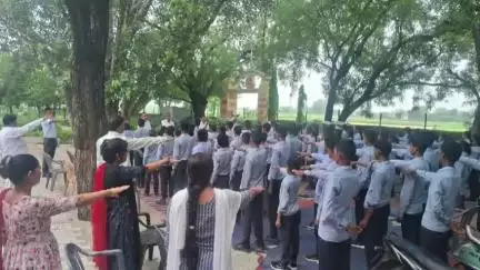 रेवाड़ी: एसपी रेवाड़ी हेमेंद्र कुमार मीणा के मार्गदर्शन में रेवाड़ी पुलिस का नशे के खिलाफ जागरूकता अभियान जारी