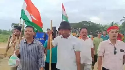জামপুইজলা: একাধিক দাবিতে পায়ে হেঁটে দিল্লির উদ্দেশ্যে রওনা দিল তিপ্রামথা দলের কর্মীরা, ধূপমালি হাঁটিতে সংবর্ধনা প্রদান