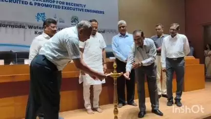 ગાંધીનગર: ગાંધીનગર સચિવાલય સ્વર્ણિમ સંકુલ ખાતે નર્મદા વિભાગની કાર્યશાળા યોજાઈ, જળ સંપત્તિ મંત્રી મુકેશ પટેલ રહ્યા હાજર