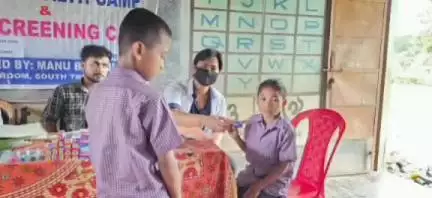 সাব্রুম: বাগমারা এডিসি ভিলেজের কন্যাপ্রসাদ পাড়া এসবি স্কুলে দন্ত চিকিৎসা শিবির অনুষ্ঠিত হয়